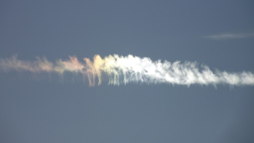 Contrail with colour