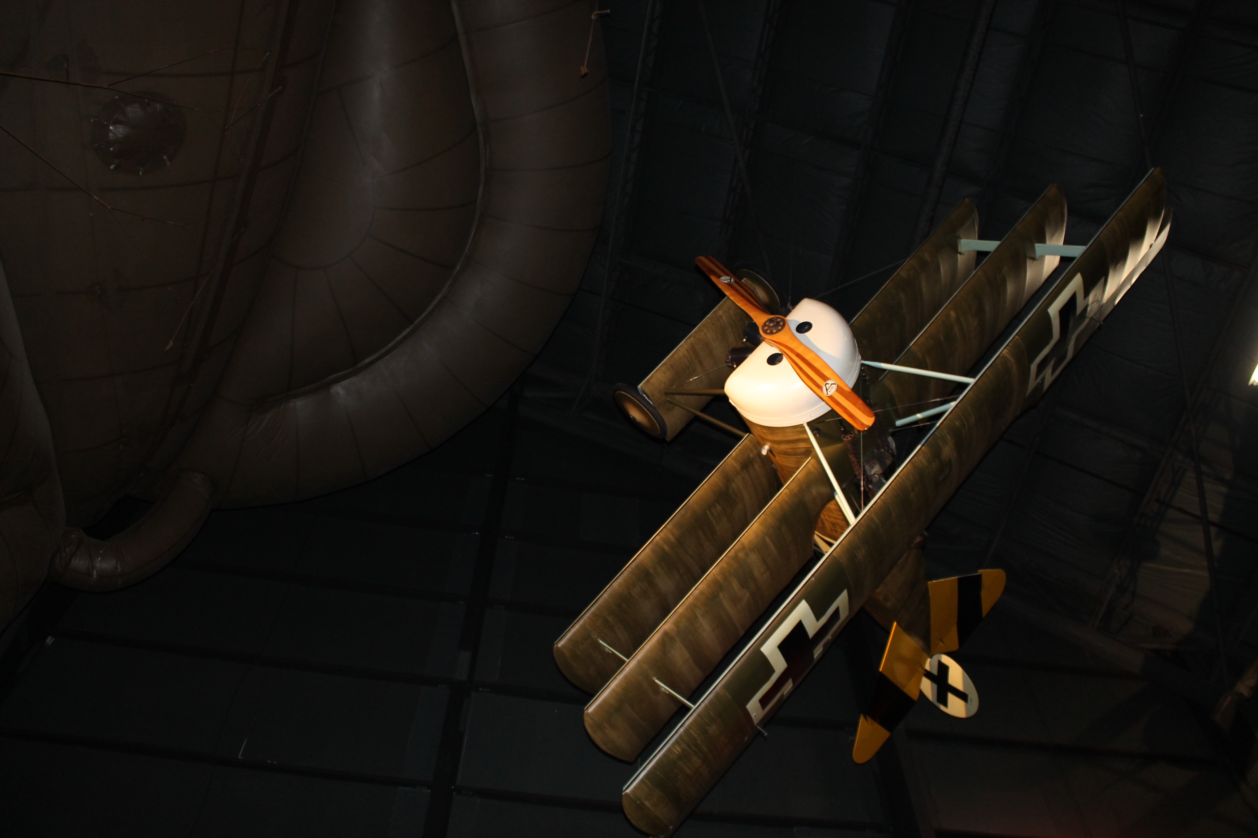 AB81B87C-895D-48F9-A77B-04485C74D320