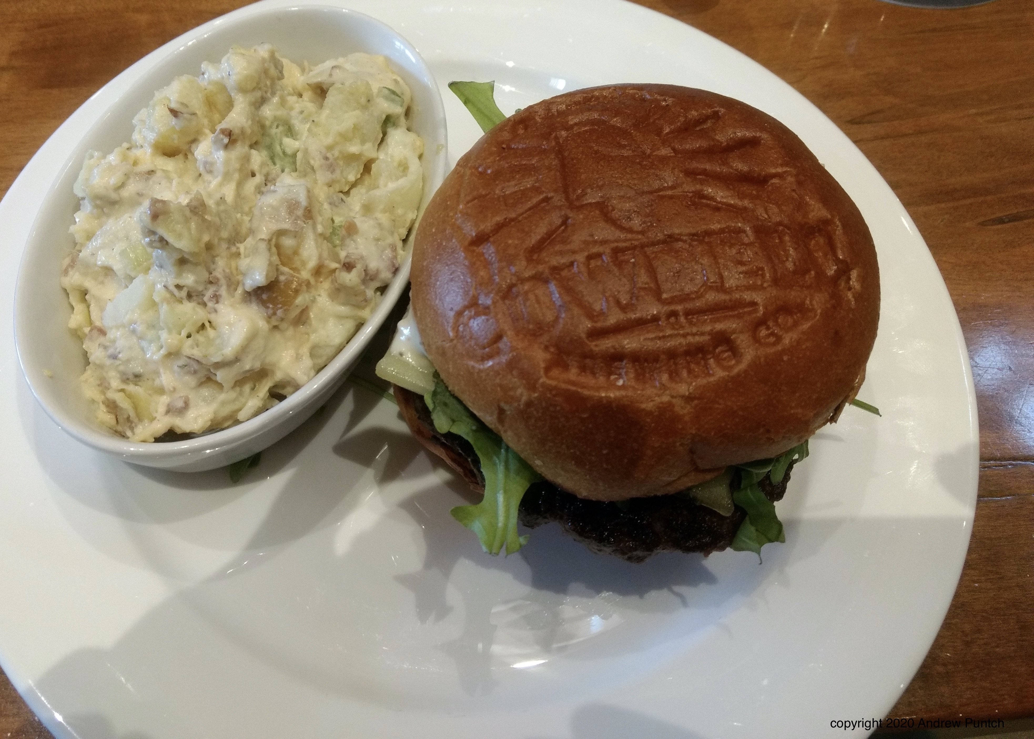 F844D130-CFC8-4348-BCBB-45750EAE5CF1_1_201_a